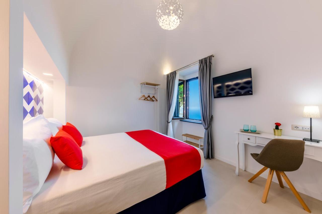 Monte Brusara Relais ราเวลโล ภายนอก รูปภาพ