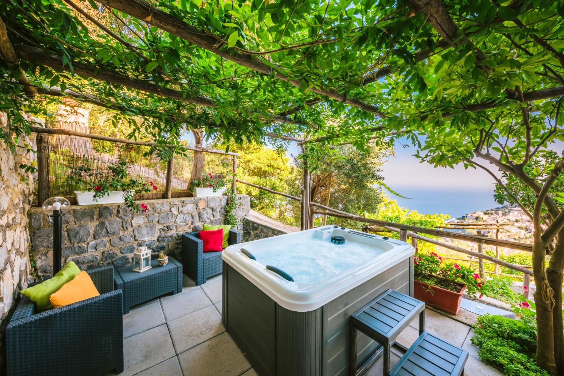 Monte Brusara Relais ราเวลโล ภายนอก รูปภาพ